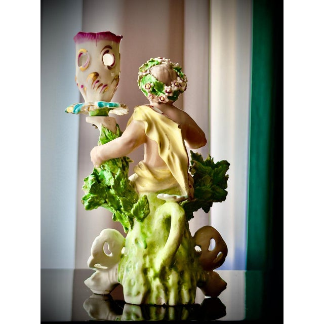 English Georgian Candlesticks in Derby Porcelain, 1760s, Set of 2 For Sale - Image 16 of 18