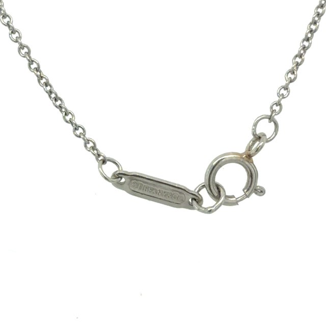 Early 21st Century Tiffany & Co., 0.44 Carat Round Brilliant Cut Diamond Pendant Necklace, Platinum For Sale - Image 5 of 7