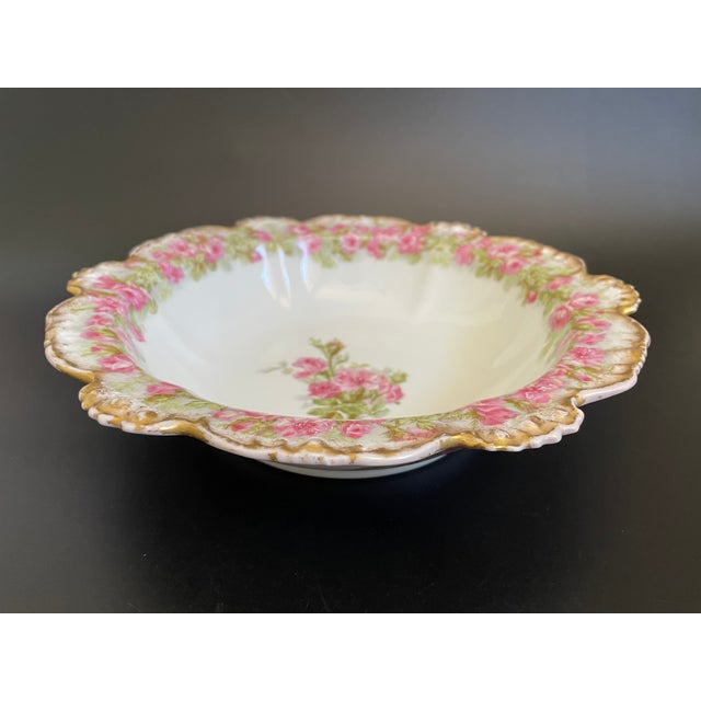 Art Nouveau Antique Jean Pouyat Limoges Large Serving Bowl With Pink Roses For Sale - Image 3 of 13