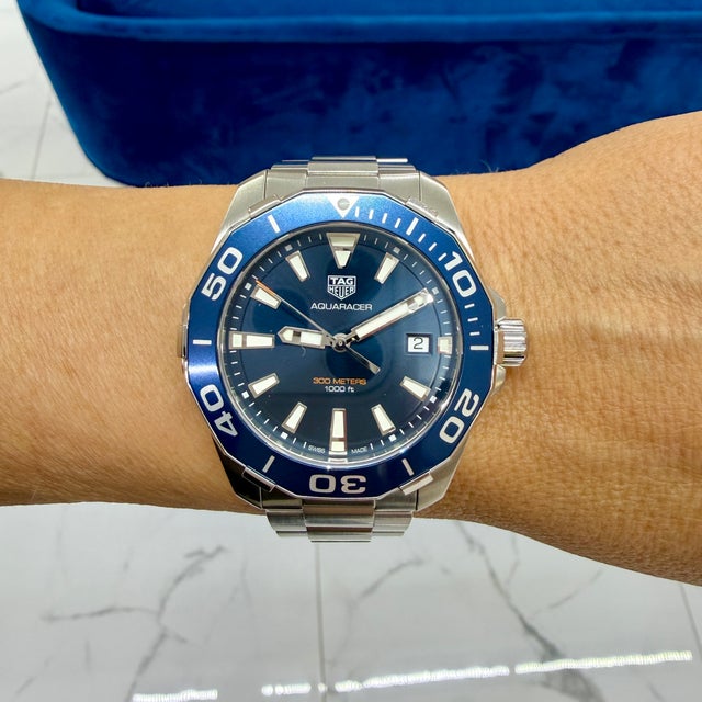Tag Heuer Aquaracer 300m 41mm Way111c Blue Dial Stainless Steel Quartz Watch For Sale - Image 10 of 10
