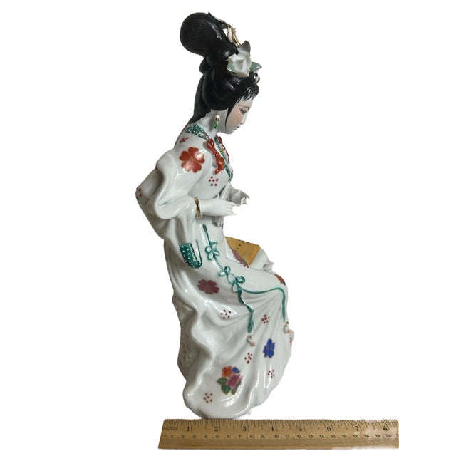 Vintage Japanese Geisha Porcelain Statue Asian Figure For Sale - Image 12 of 12