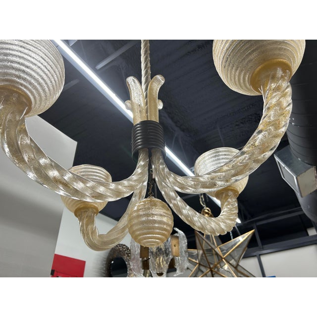 Barovier e Toso 1940s Murano Glass Chandelier Attributed to Barovier For Sale - Image 4 of 11