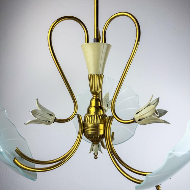Antique Brass and Glass Chandelier in the style of Pietro Chiesa for Fontana Arte, Italy, 1930s For Sale - Image 14 of 18