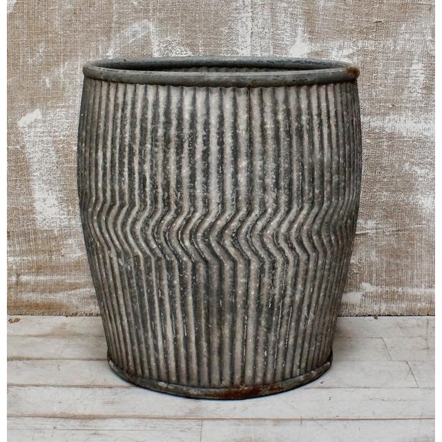 Vintage Galvanised Dolly Tub, 1940 For Sale - Image 9 of 9