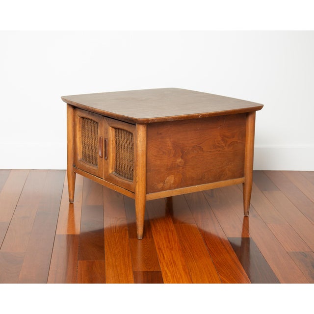 Mid-Century Modern Mid Century Modern Lane Reflection Side Table For Sale - Image 3 of 8