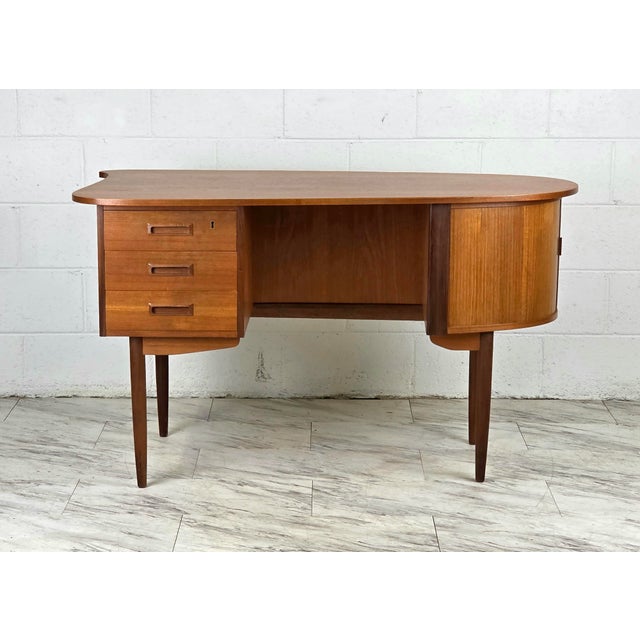 Brown Teak Elliptical Bullet Desk by Kai Kristiansen for Feldballes For Sale - Image 8 of 14
