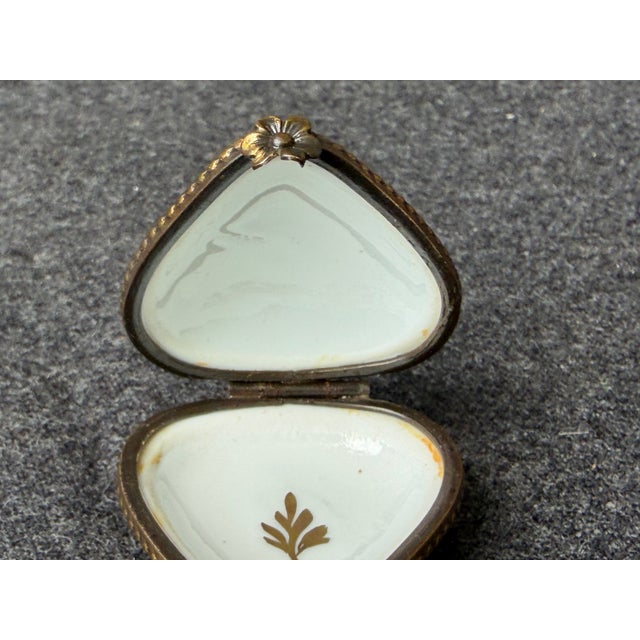 1980s French Limoges I Love You Heart Trinket Box For Sale - Image 15 of 18