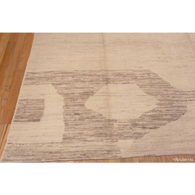 Tribal Minimalist Tribal Geometric Light Brown Pattern Modern Ivory Cream Background Rug For Sale - Image 3 of 4