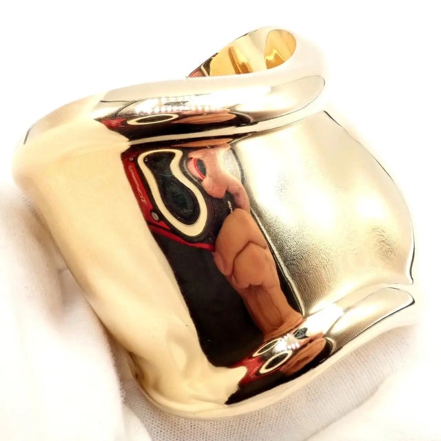 Late 20th Century Tiffany & Co. Peretti Yellow Gold Medium Bone Cuff Bracelet For Sale - Image 11 of 14