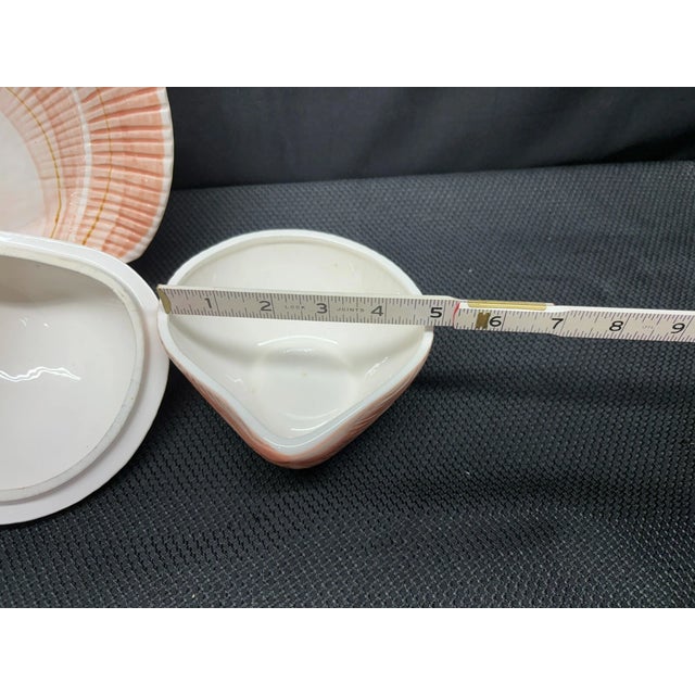 1990s Vintage Mid-Century Modern Fitz and Floyd "Coquille" ~ Shell Shape Plate & Shell Bowl For Sale - Image 5 of 6