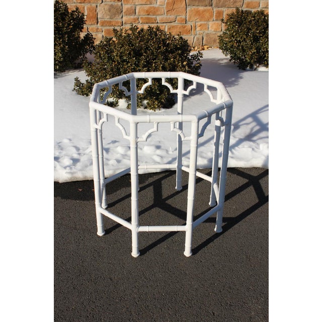 1970s Hollywood Regency Chinoiserie Faux Bamboo Aluminum Patio Table, Attributed For Sale - Image 5 of 14