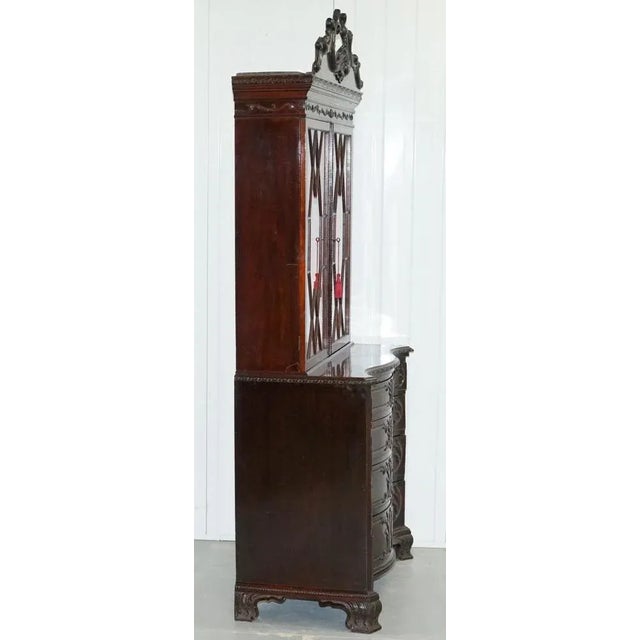 George III Thomas Chippendale Hardwood Bookcase on Serpentine Chest Drawers For Sale - Image 13 of 18