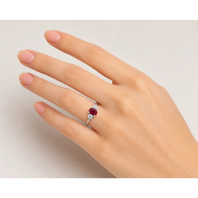 Traditional Late 20th Century 14K White Gold Ruby Diamond Three Stone Ring, Size 6.5 For Sale - Image 3 of 3
