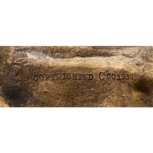 American 1930s Metal Western Stagecoach Door Stop With Original Paint- Made in Usa -1930 For Sale - Image 3 of 11