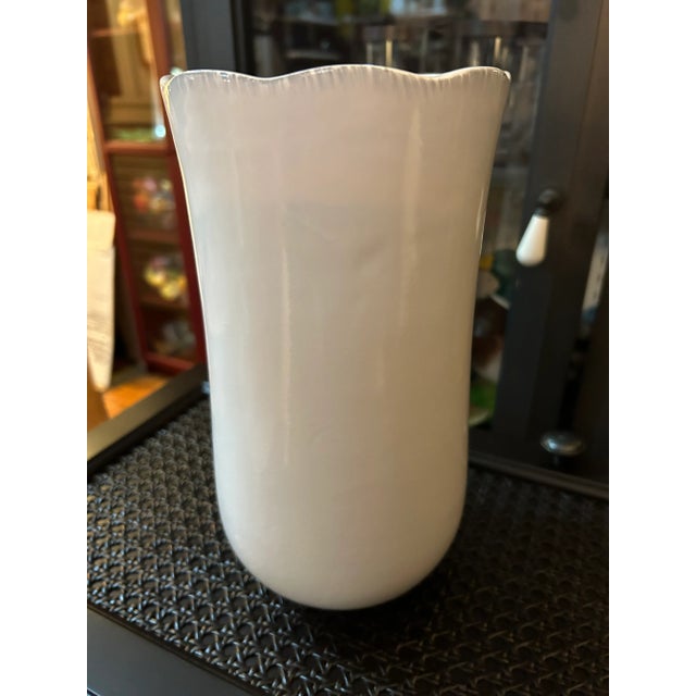 Very Pretty Elegant Hand-painted round vintage white vase with gray raised heart shaped roses on front of vase and...