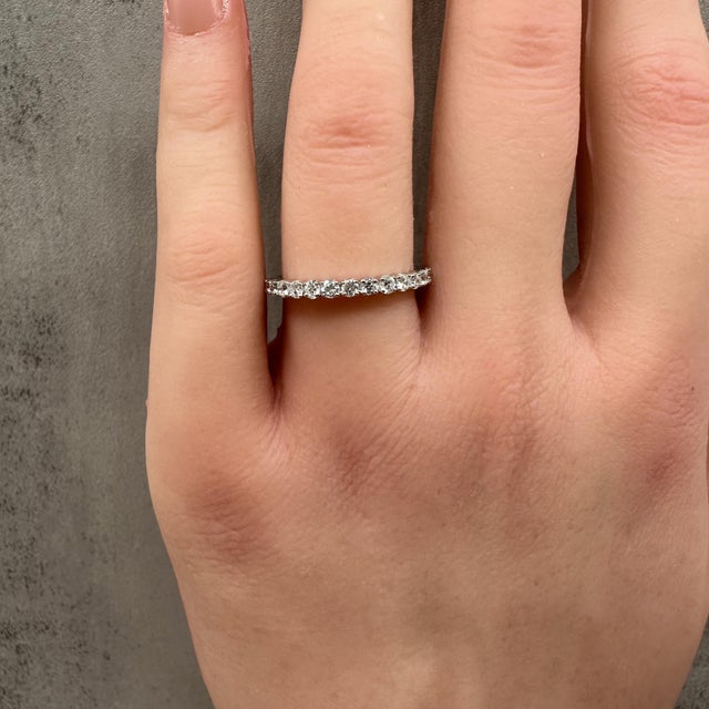 Diamond Half Eternity Ring in 14kt White Gold - 0.50ctw Gh Si Round Diamonds, Size 6.5 For Sale - Image 4 of 5