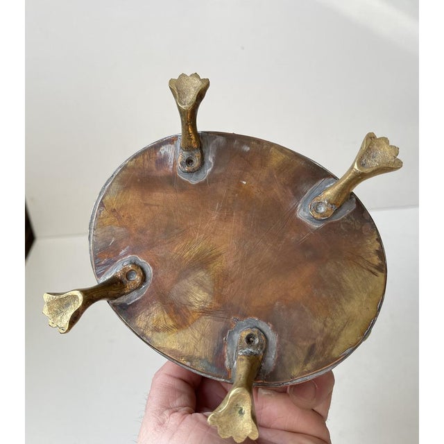Antique Lion Paw Basket in Copper and Brass, 1890s For Sale - Image 6 of 8
