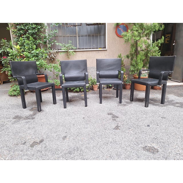 Arcadia Armchairs in Black Leather by Paolo Piva for B&B Italia, 1980s, Set of 4 For Sale - Image 9 of 10