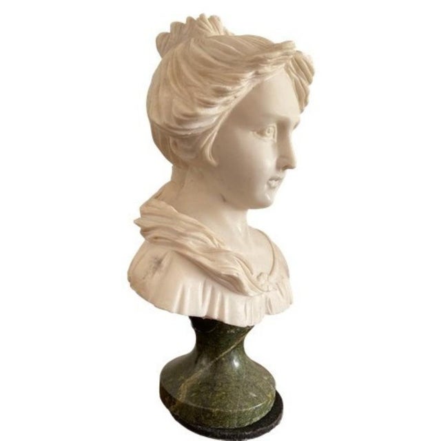 Neoclassical Style Female Bust in Marble, 1920s-1940s For Sale - Image 6 of 6
