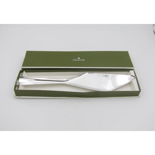 An elegant French modernist Lido server in silver plate by influential Italian designer, Lino Sabattini (1925-2016) for...