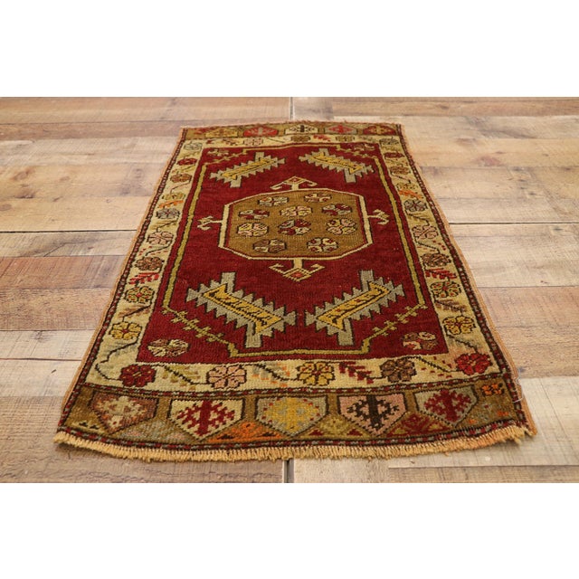 Textile Vintage Turkish Yastik Rug - 01'07 X 02'10 For Sale - Image 7 of 8
