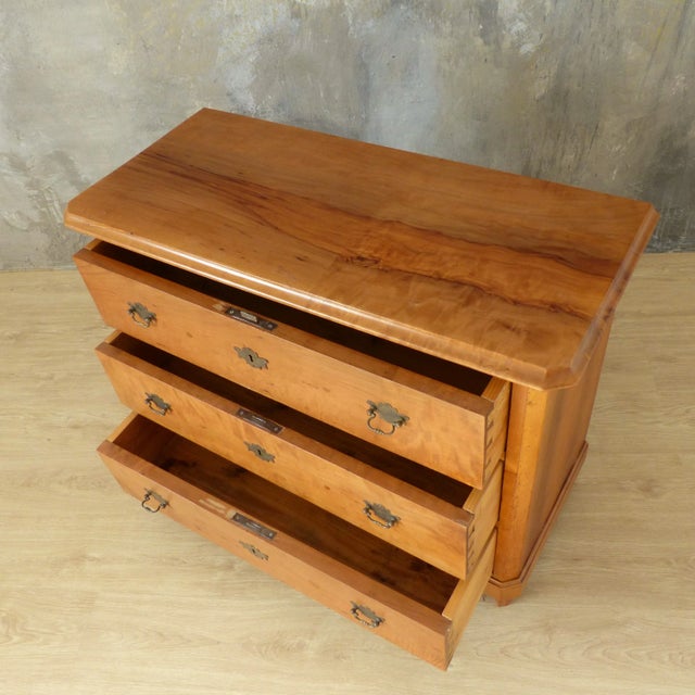 Antique Biedermeier Dresser, in Restored conditions. Designed before 1890