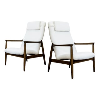 Mid-Century Modern High Back Lounge Chairs by Edmund Homa, Poland, 1960s, Set of 2 For Sale