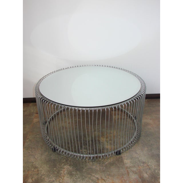 Round Coffee Table with Mirrored Top, 1990s For Sale - Image 4 of 7