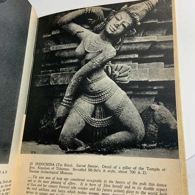 Dancers Through the Ages Prelude to Ballet Books - a Pair For Sale In New York - Image 6 of 10