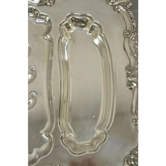 Early 20th Century Victorian Meneses Orfebres Silver Plated Meat Cutlery Serving Platter Tray For Sale In Philadelphia - Image 6 of 10