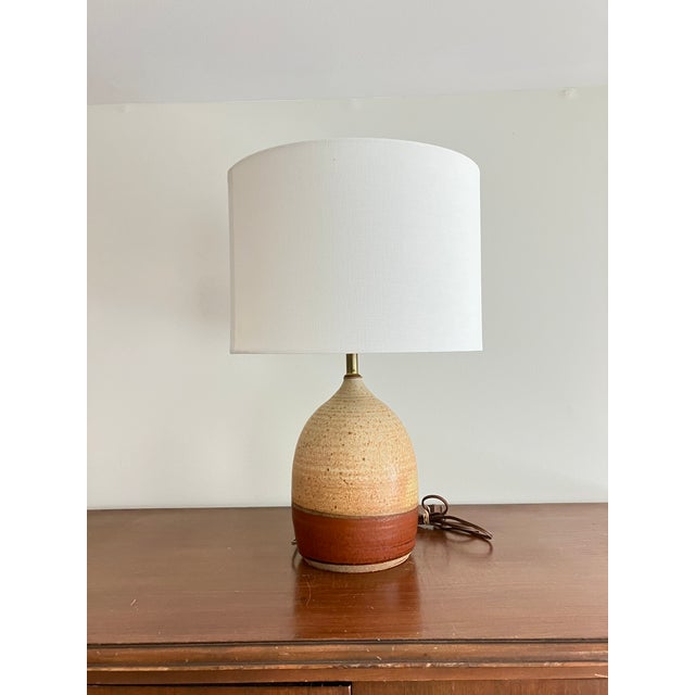 Mid-Century Modern 1960s Mid Century Modern Stoneware Art Pottery Teardrop Table Lamp For Sale - Image 3 of 6