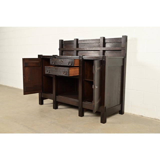 Imperial Furniture Grand Rapids Mission Oak Arts & Crafts Strap Hinge Eight-Leg Sideboard, Circa 1900 For Sale In South Bend - Image 6 of 15