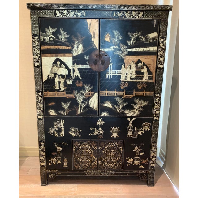 Early 20th Century Antique Chinese Cabinet For Sale - Image 4 of 10