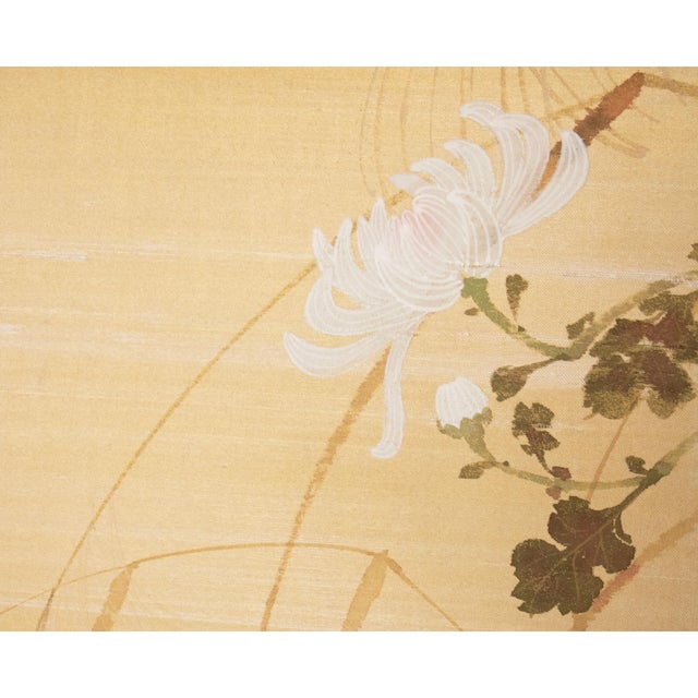 "Tit and Chrysanthemums", Showa Era Japanese Painted Silk Bybu Screen For Sale In Dallas - Image 6 of 18