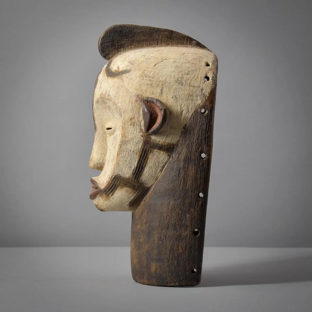 Wood Early 20th Century Fang Mask Ngil Society Guinea For Sale - Image 7 of 13
