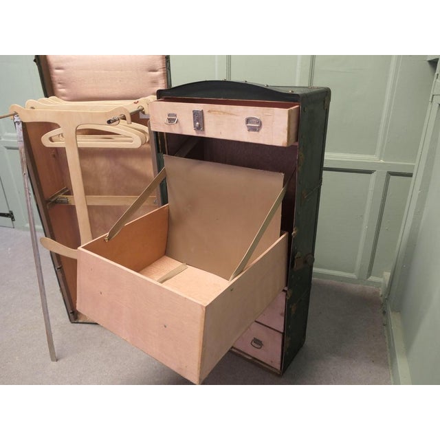 1900 - 1909 French Fitted Steamer Trunk, 1900 For Sale - Image 5 of 7