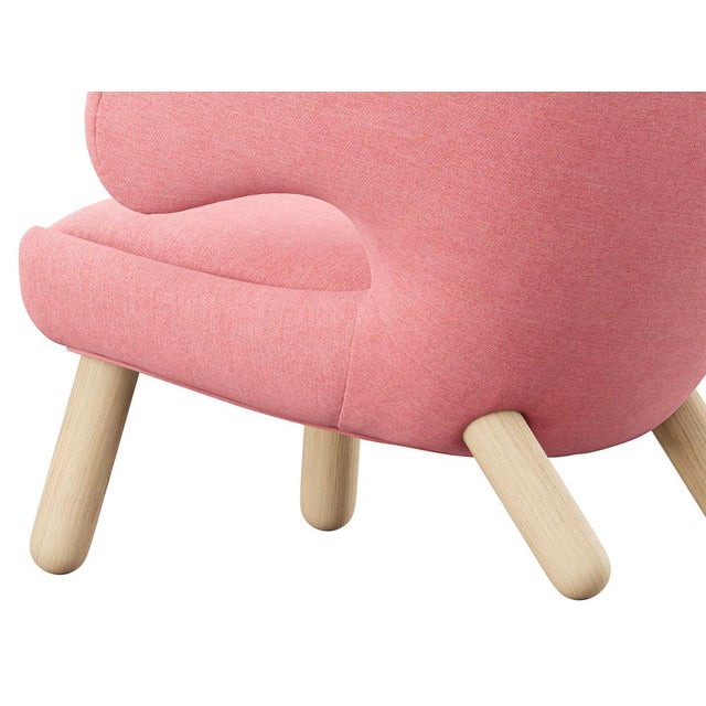 Pink Pelican Chair in Wood and Fabric by Finn Juhl for Design M For Sale - Image 8 of 18