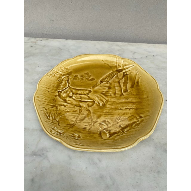 Majolica plate with hen and chicks signed Hippolyte Boulenger Choisy le Roi, circa 1890. The manufacture of Choisy le Roi...