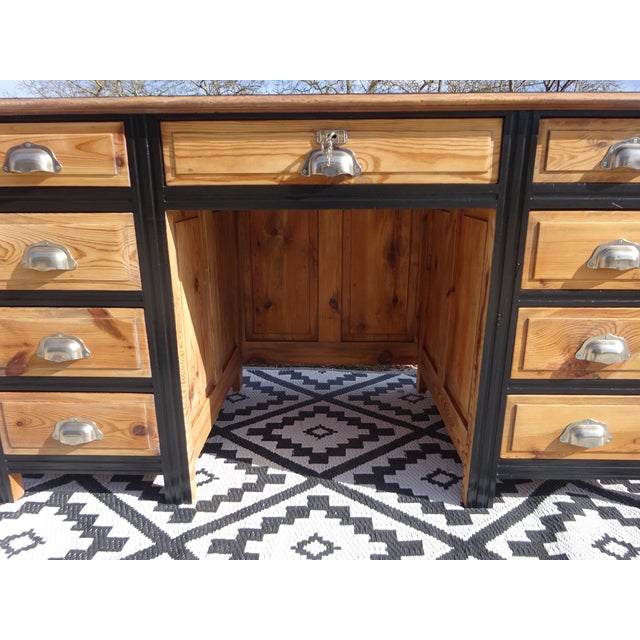Industrial Vintage Desk in Pine, 1940s For Sale - Image 3 of 18