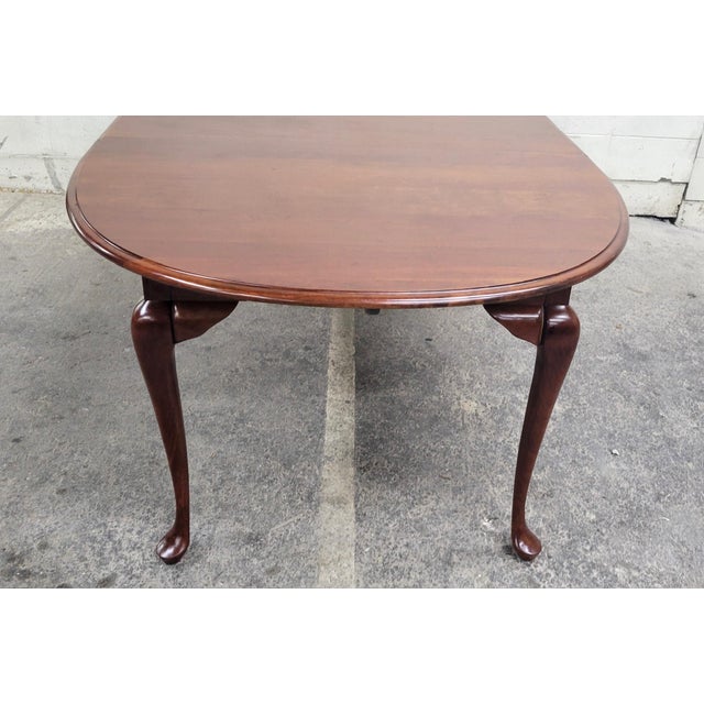 Vintage Queen Anne Style Oval Extension Dining Table With Leaves | Chairish