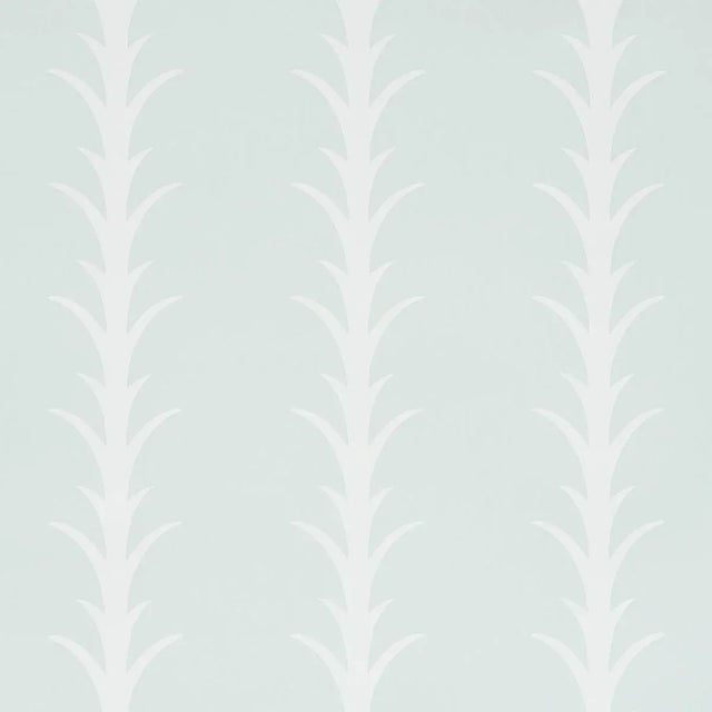 SAMPLE - Schumacher x Celerie Kemble Acanthus Stripe Wallpaper In Ivory On Mineral For Sale