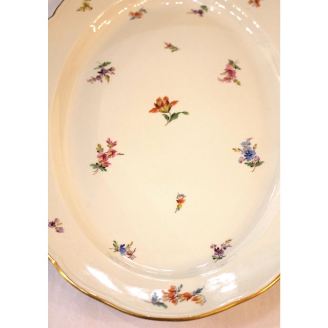 Large Meissen Oval Platter With Gilt Scalloped Edge For Sale In Raleigh - Image 6 of 8