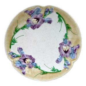 Majolica Sweet Pea Plate Choisy Le Roi, Circa 1880