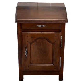 Small 19th Century Louis XIV Style Oak Desk For Sale