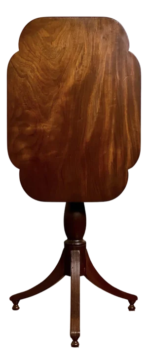 19th Century English Regency Mahogany Tilt-Top Table