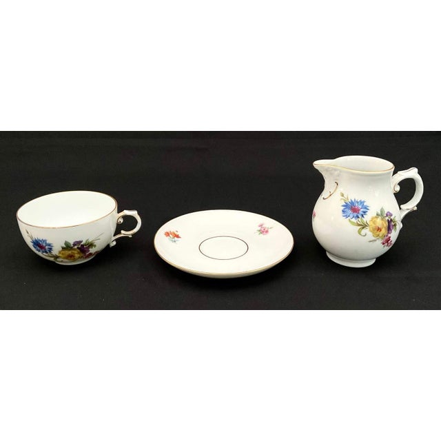 1980s Exceptional Set of Furstenberg “Ancestral Dresden” China - 71 Pieces For Sale - Image 13 of 16