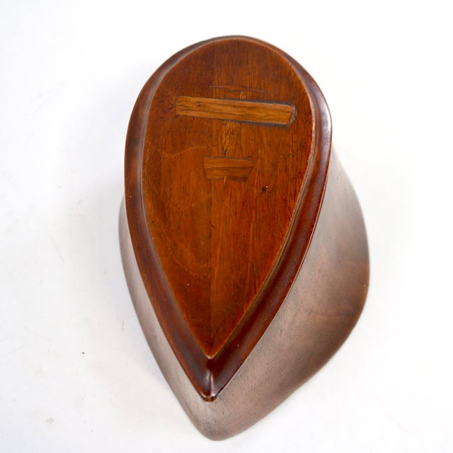 Traditional Early 20th Century Trench Art Wwi Propeller Blade Cross-Section Box With Inlaid Aircraft Design Top For Sale - Image 3 of 10