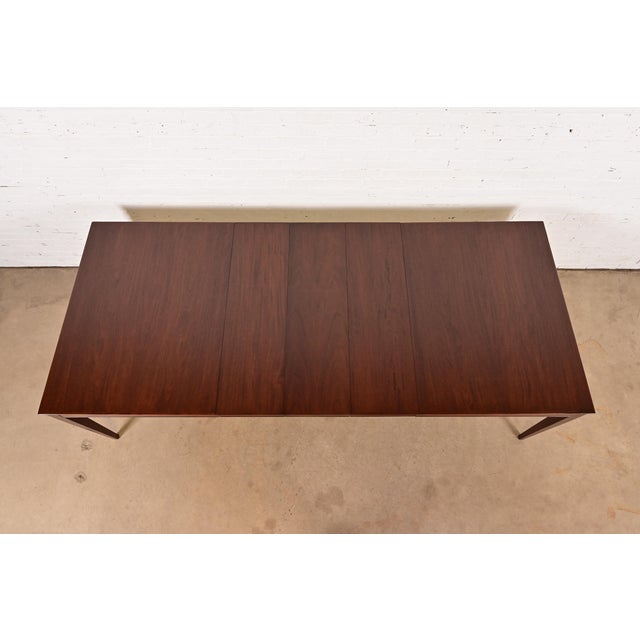 1950s Drexel French Regency Louis XVI Mahogany Extension Dining Table, Newly Refinished For Sale - Image 5 of 15