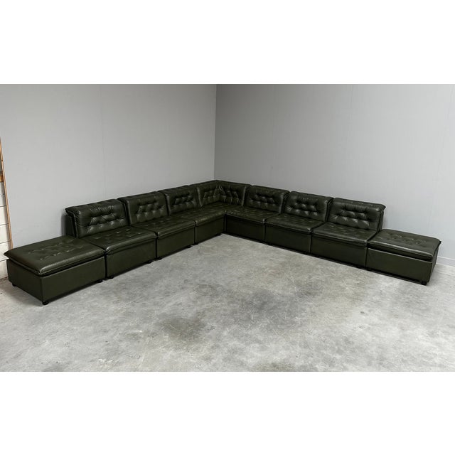 Mid-Century Modern Modular Sectional Sofa in Green Tufted Leather from de Sede, 1970s, Set of 9 For Sale - Image 3 of 15