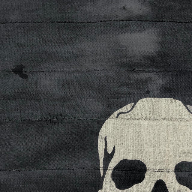 Rustic Large Faded Distressed Cotton Flag, Vintage Style Pirate Skull, Jolly Roger For Sale - Image 3 of 4